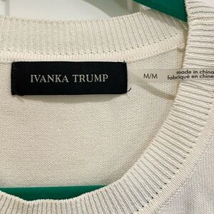 Ivanka Trump top size medium